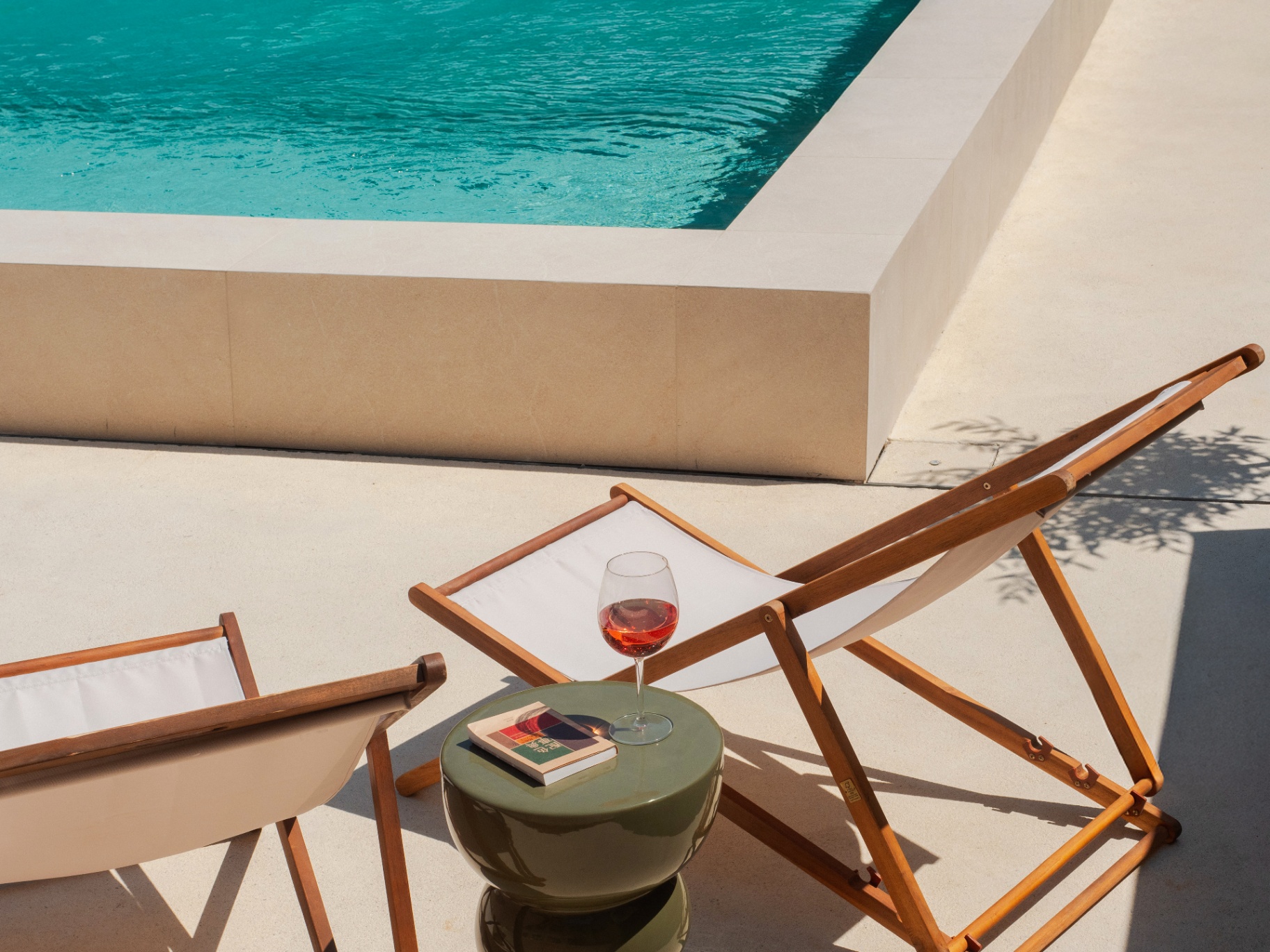 Poolside detail
